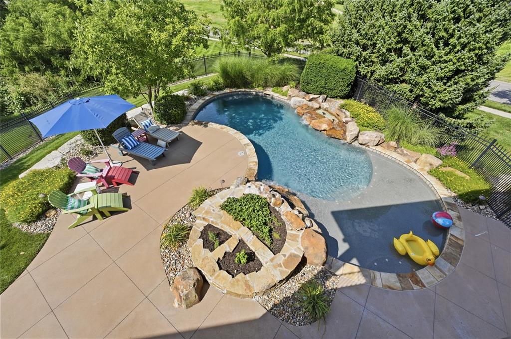 Listing Photo MLS #HMS2627549