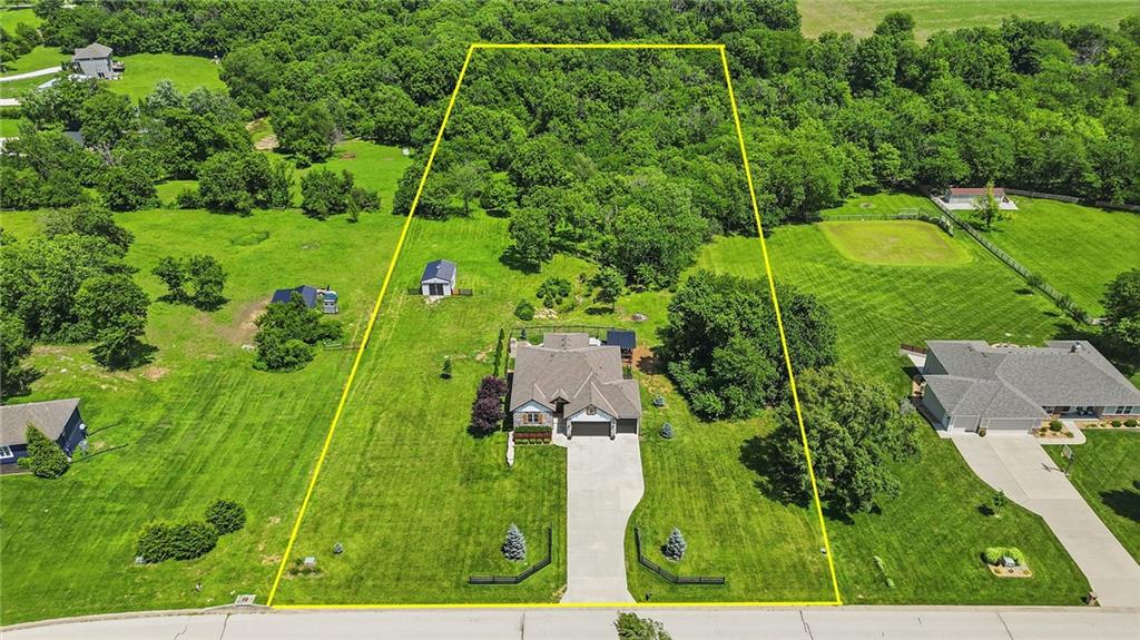 Listing Photo MLS #HMS2628351