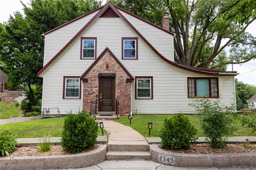 Listing Photo MLS #HMS2628552