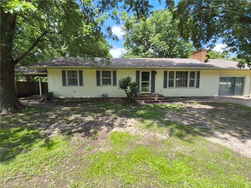 Listing Photo MLS #HMS2628709