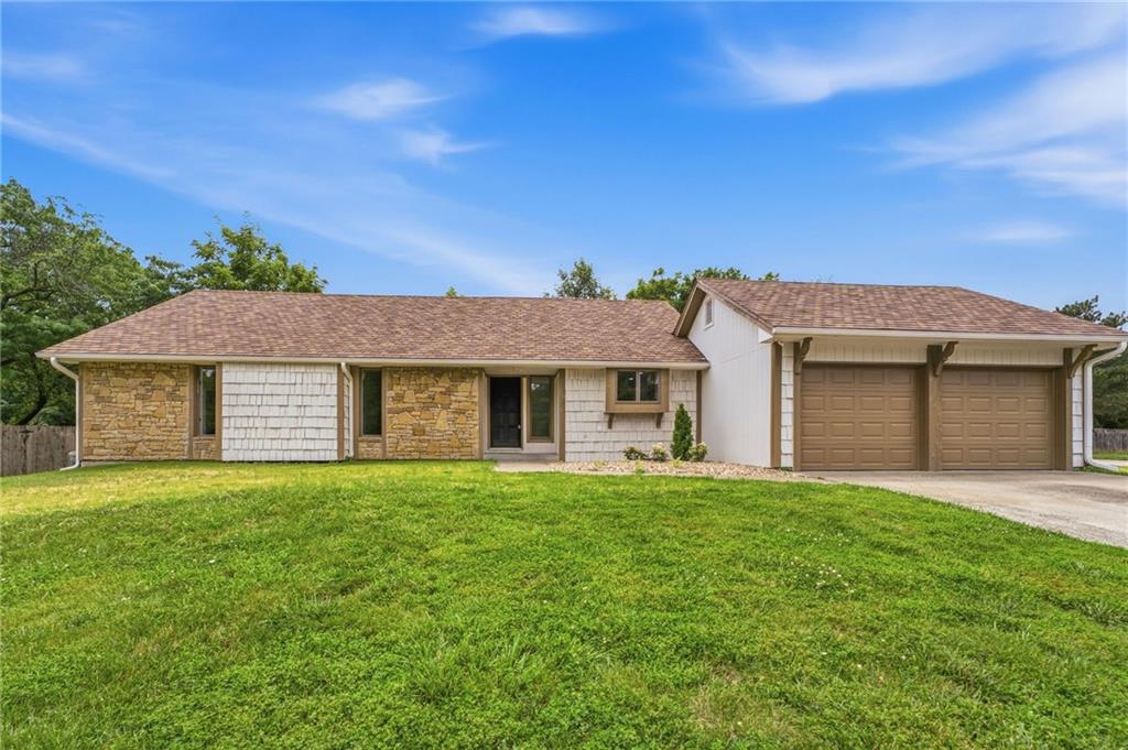 Listing Photo MLS #HMS2628735