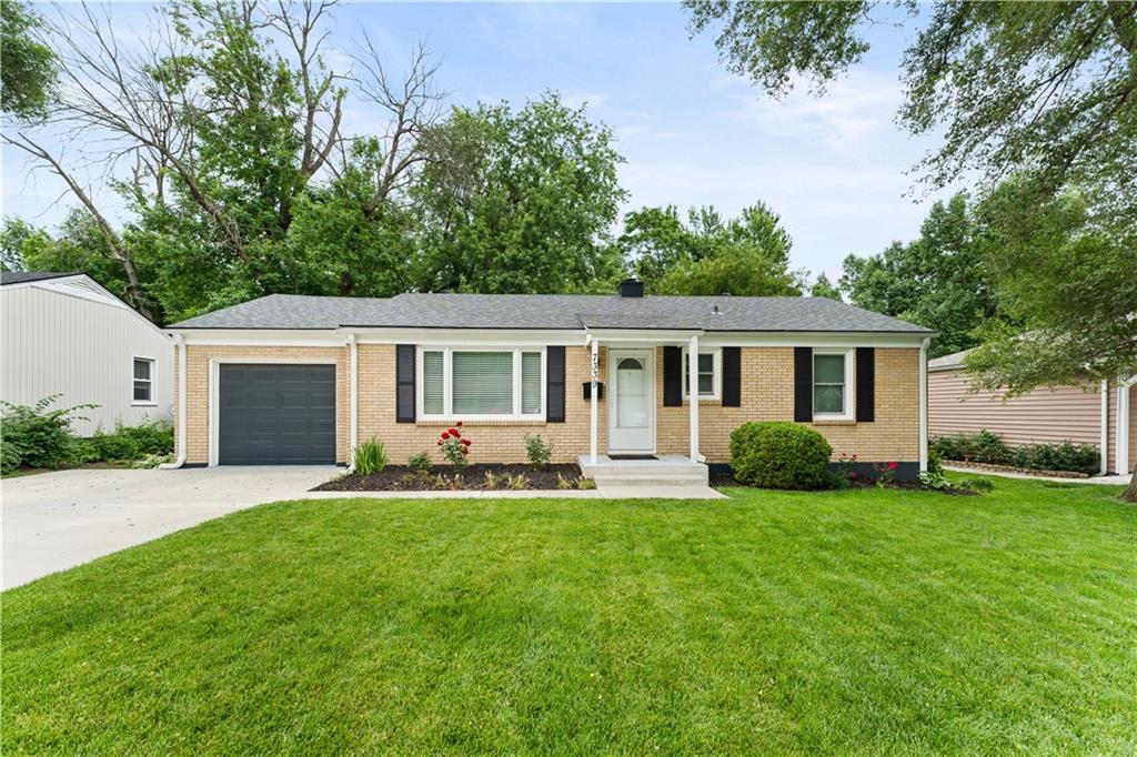 Listing Photo MLS #HMS2629059