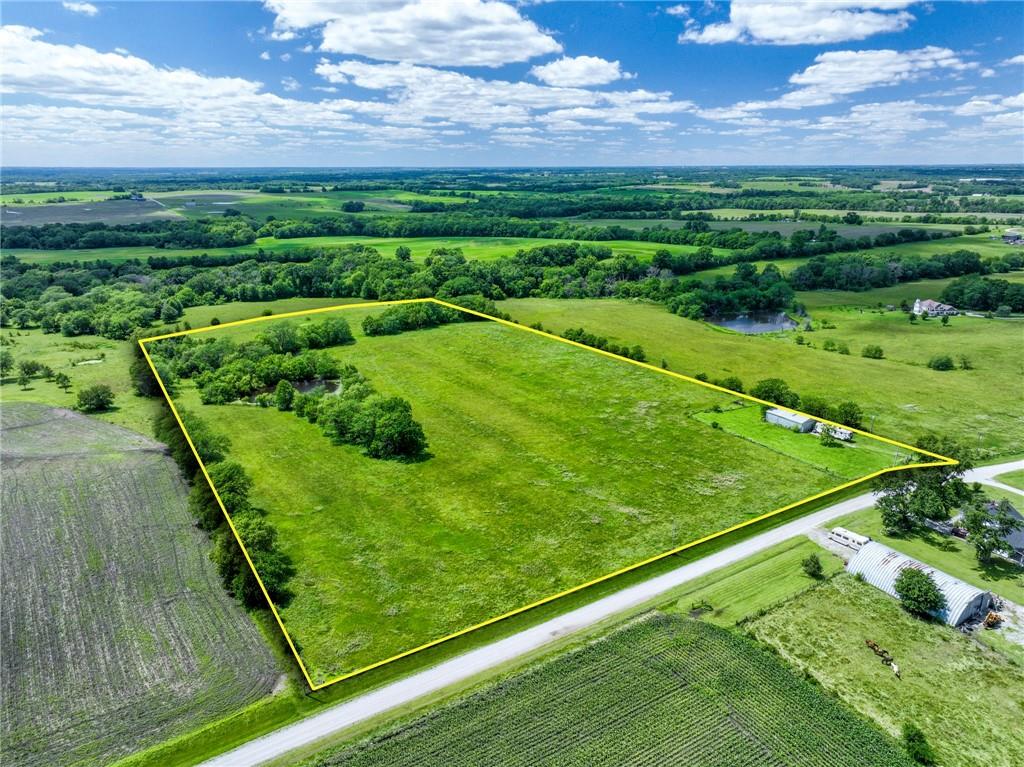 Listing Photo MLS #HMS2629062