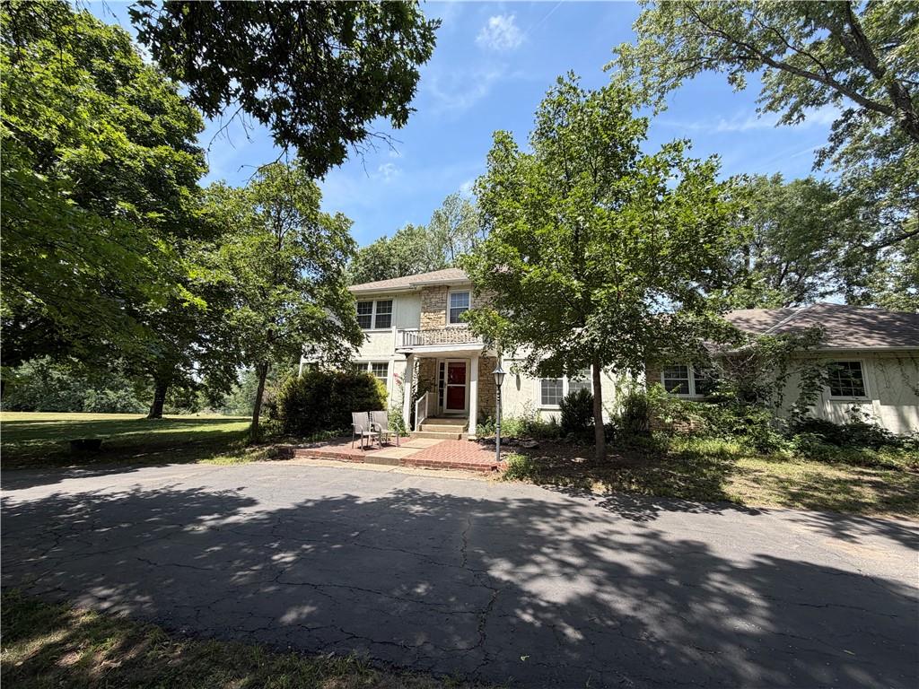 Listing Photo MLS #HMS2629186