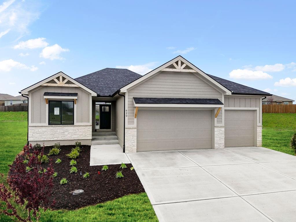 Listing Photo MLS #HMS2629218