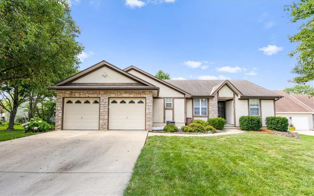 Listing Photo MLS #HMS2629253