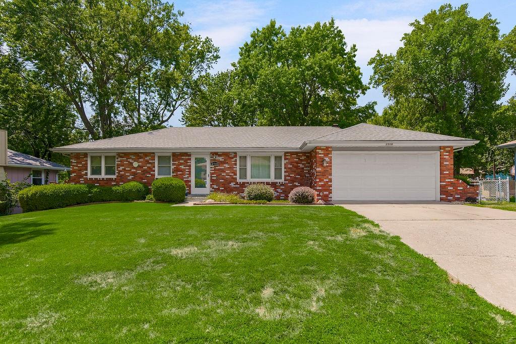 Listing Photo MLS #HMS2629388