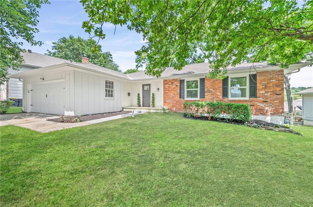 Listing Photo MLS #HMS2629557