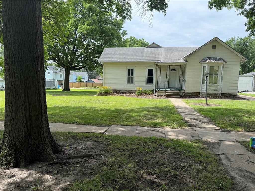 Listing Photo MLS #HMS2629661