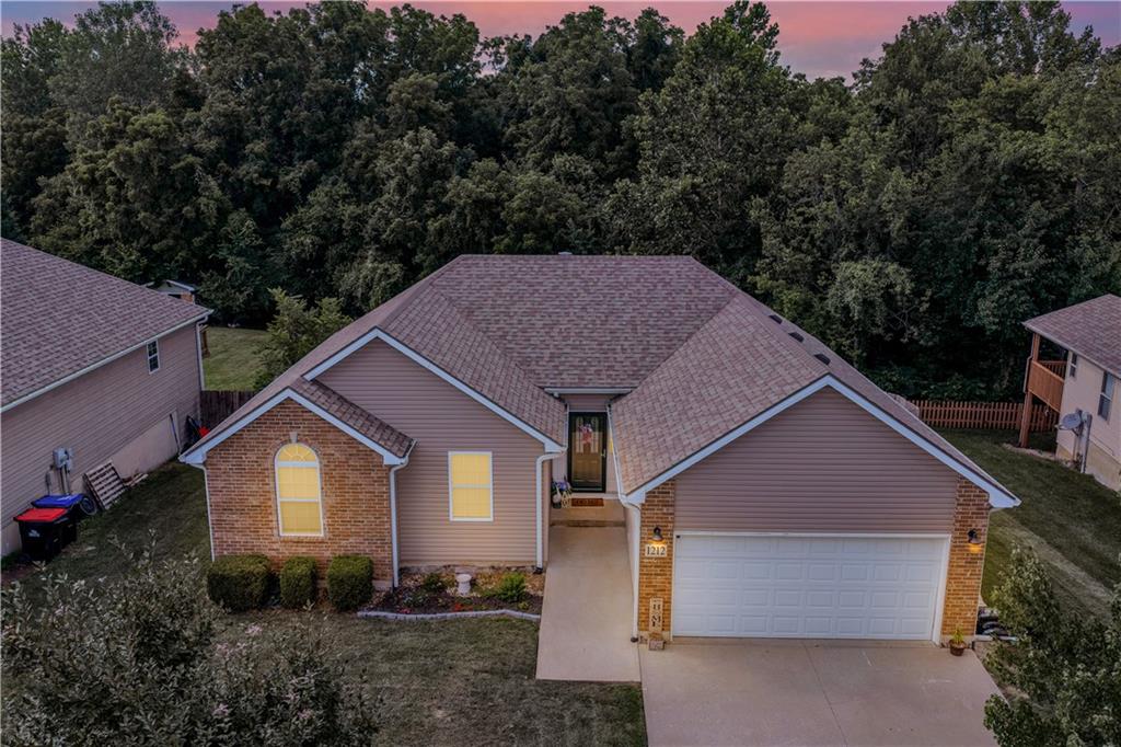 Listing Photo MLS #HMS2629715