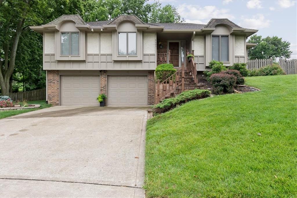 Listing Photo MLS #HMS2629888