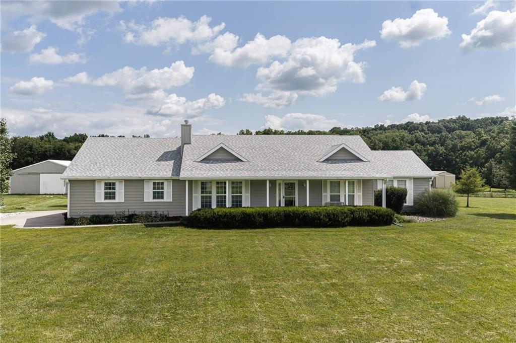 Listing Photo MLS #HMS2629893