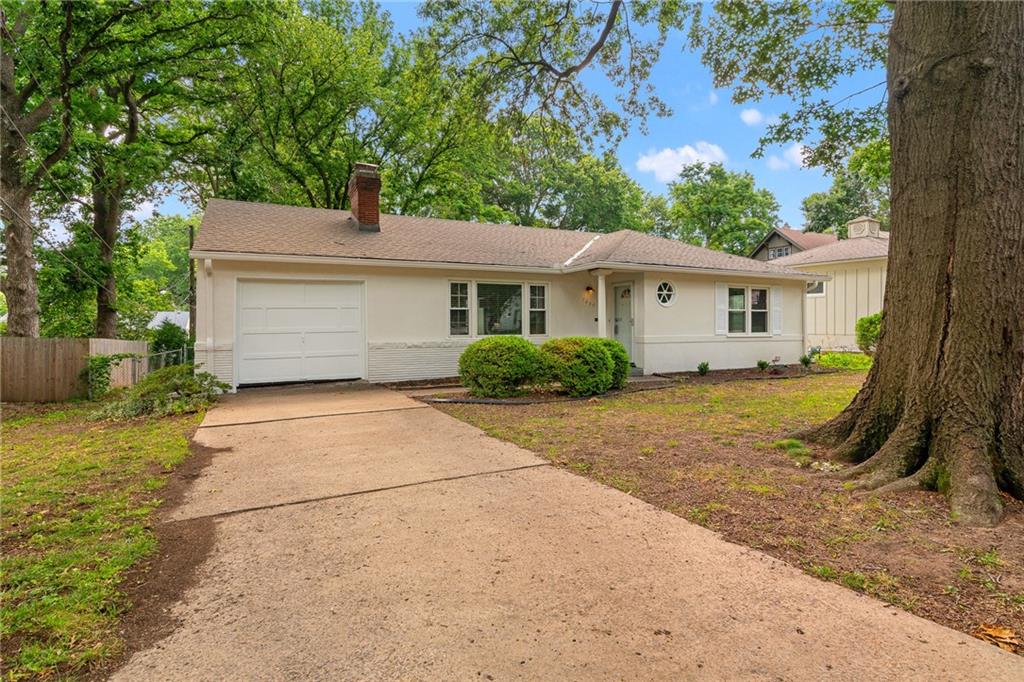Listing Photo MLS #HMS2630250