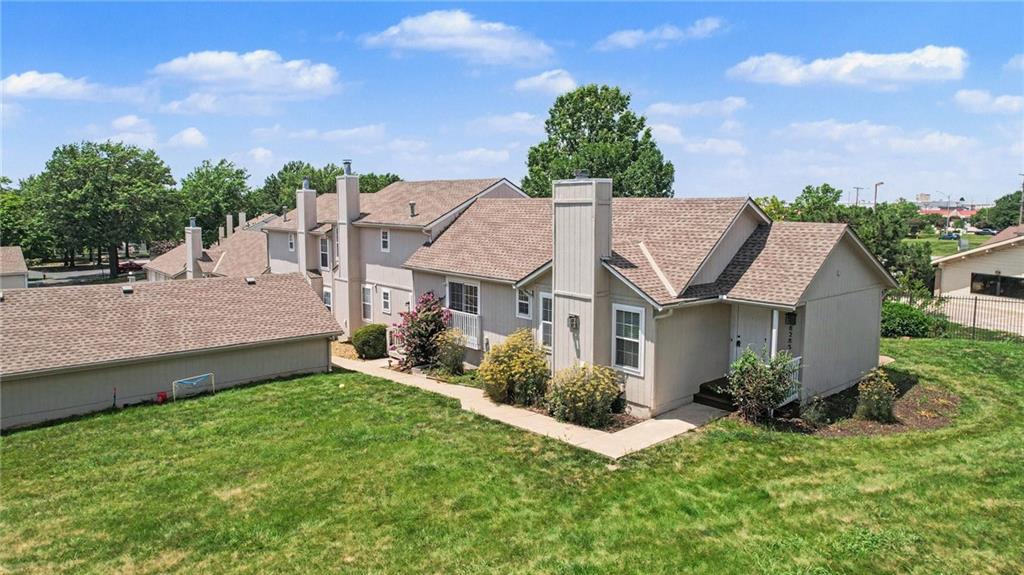 Listing Photo MLS #HMS2630305
