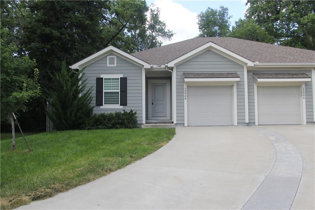 Listing Photo MLS #HMS2630355