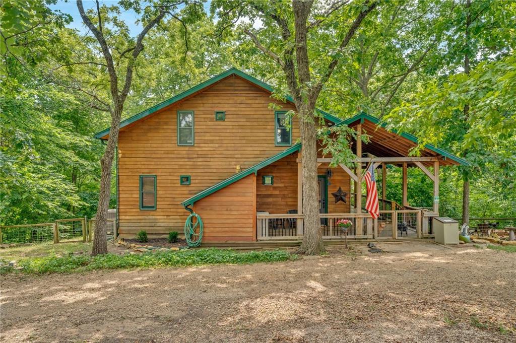 Listing Photo MLS #HMS2630431