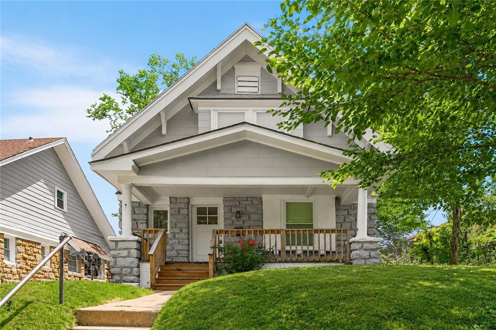 Listing Photo MLS #HMS2630496