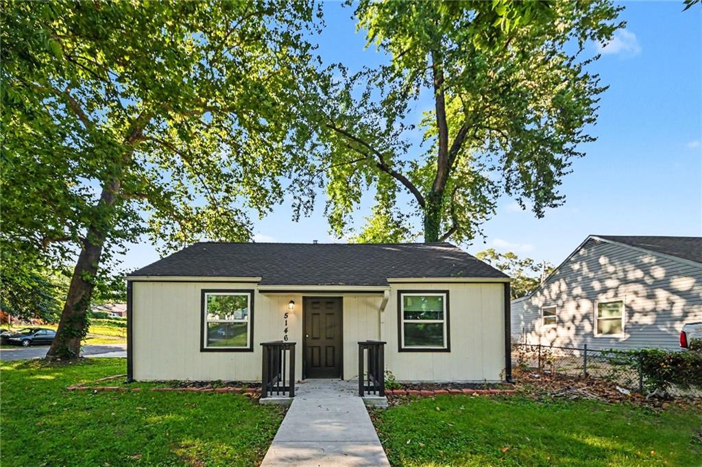 Listing Photo MLS #HMS2630707