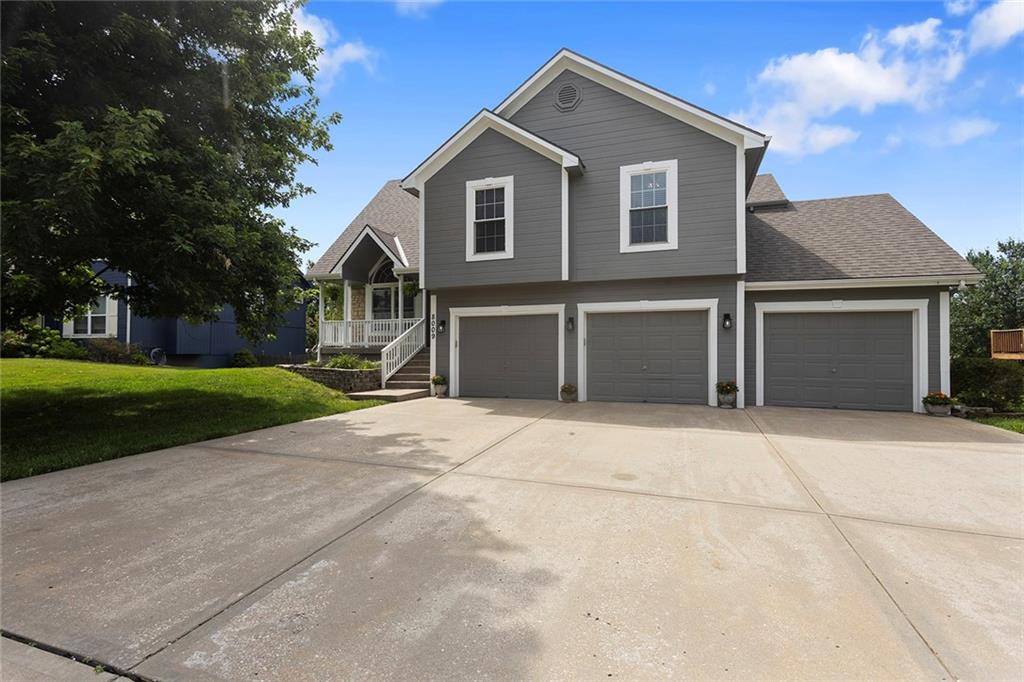 Listing Photo MLS #HMS2630993