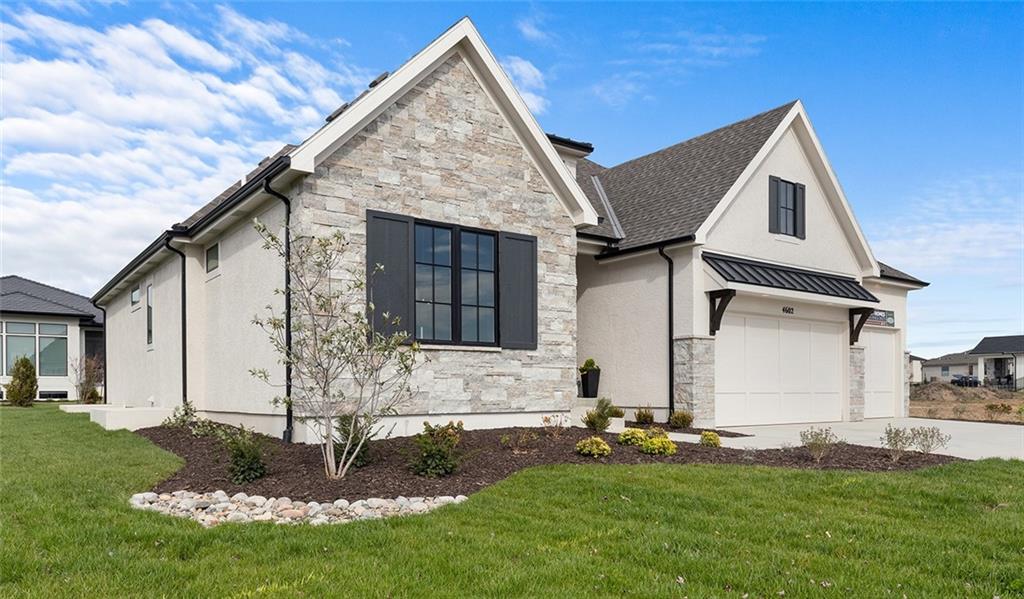 Listing Photo MLS #HMS2631454