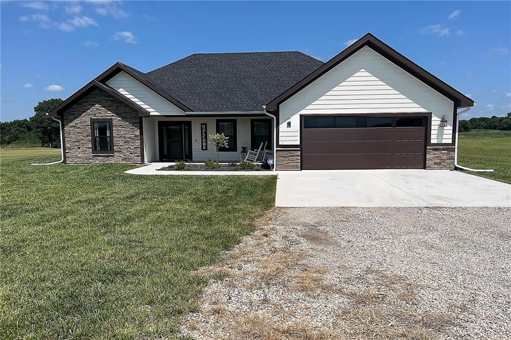 Listing Photo MLS #HMS2631579