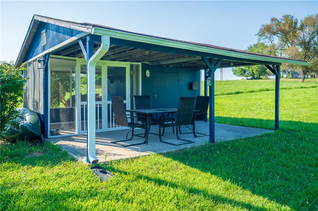 Listing Photo MLS #HMS2631816