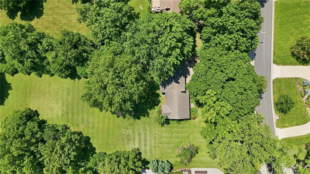 Listing Photo MLS #HMS2631903