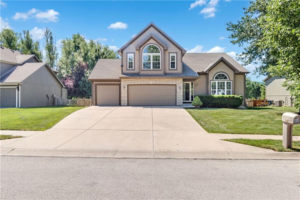Listing Photo MLS #HMS2632013