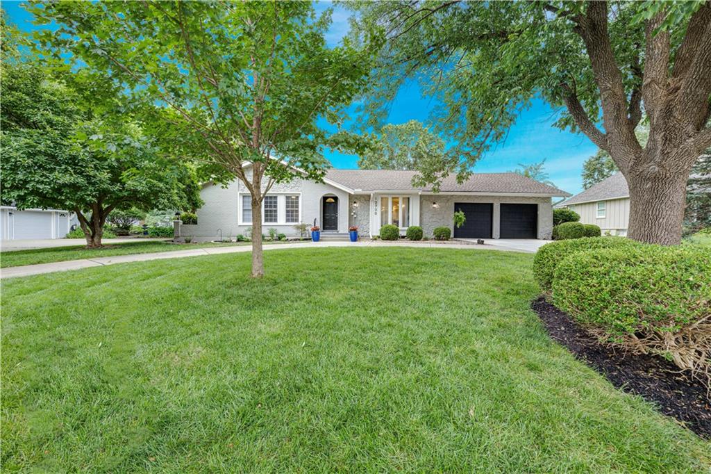 Listing Photo MLS #HMS2632029