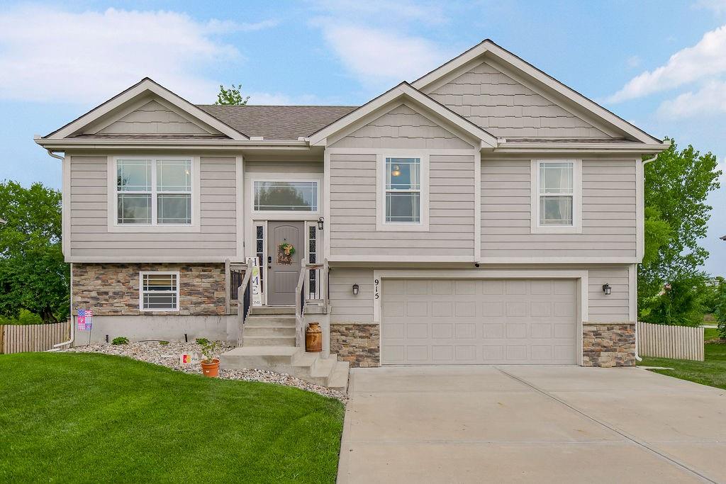 Listing Photo MLS #HMS2632074
