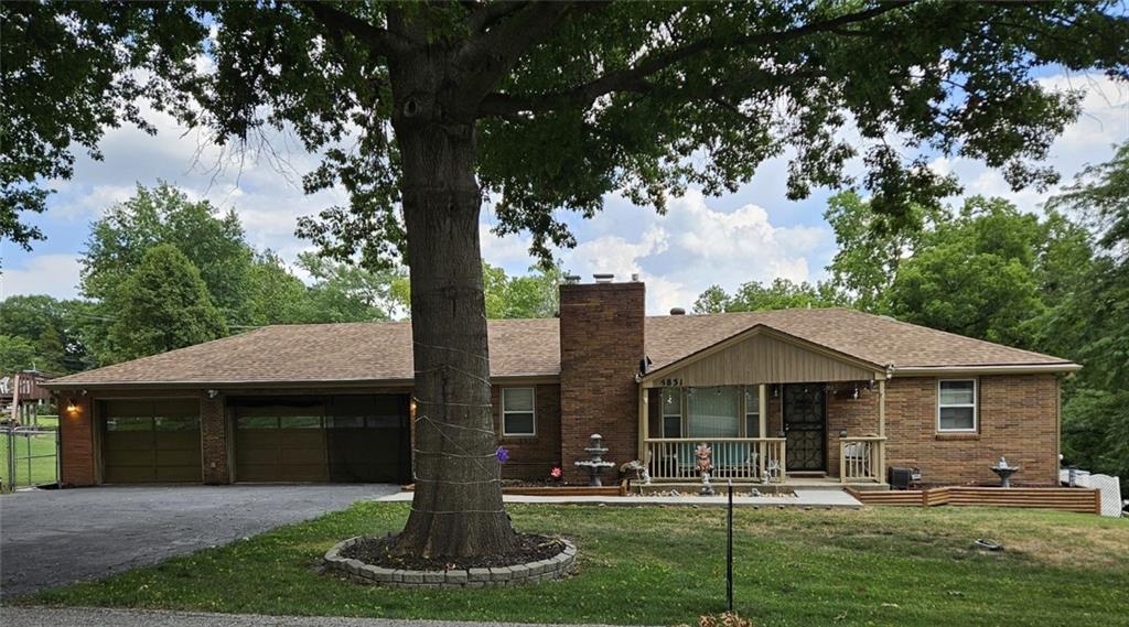 Listing Photo MLS #HMS2632385