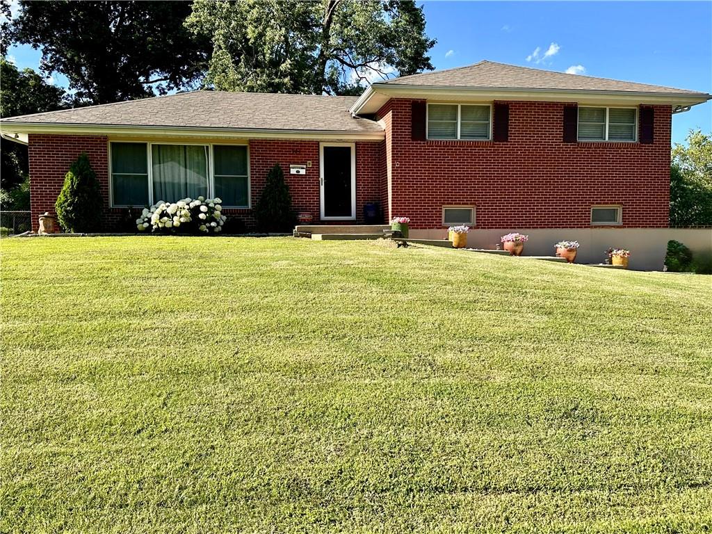 Listing Photo MLS #HMS2632627