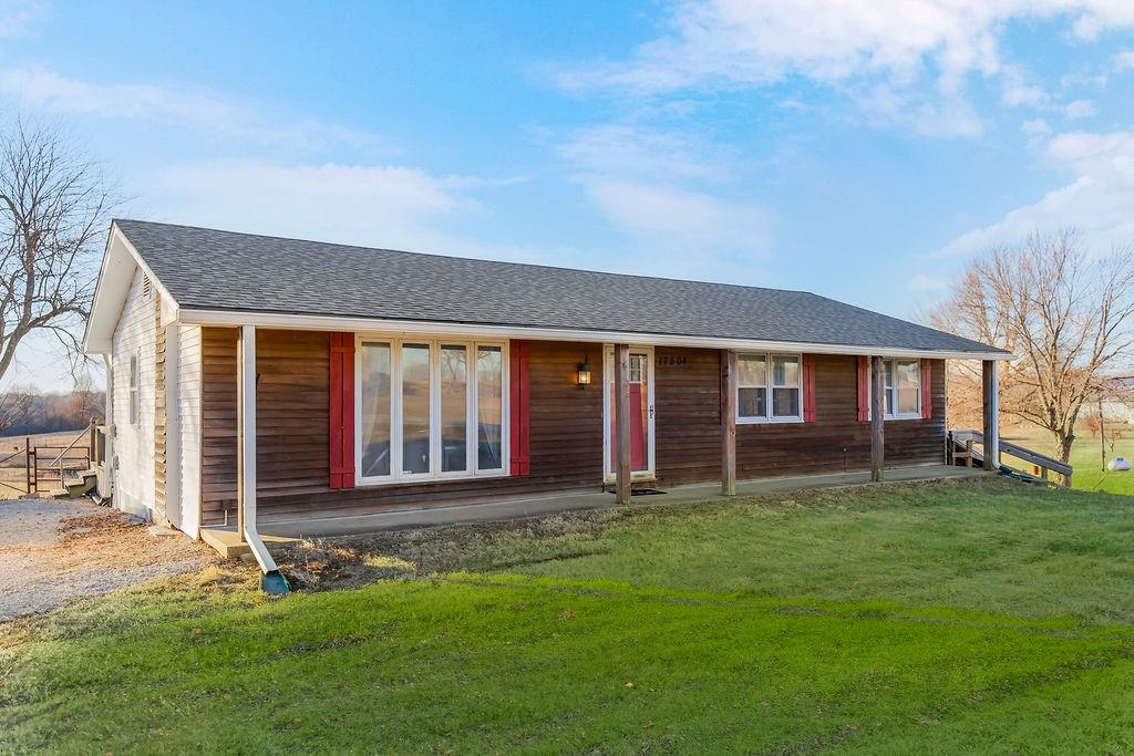 Listing Photo MLS #HMS2632952