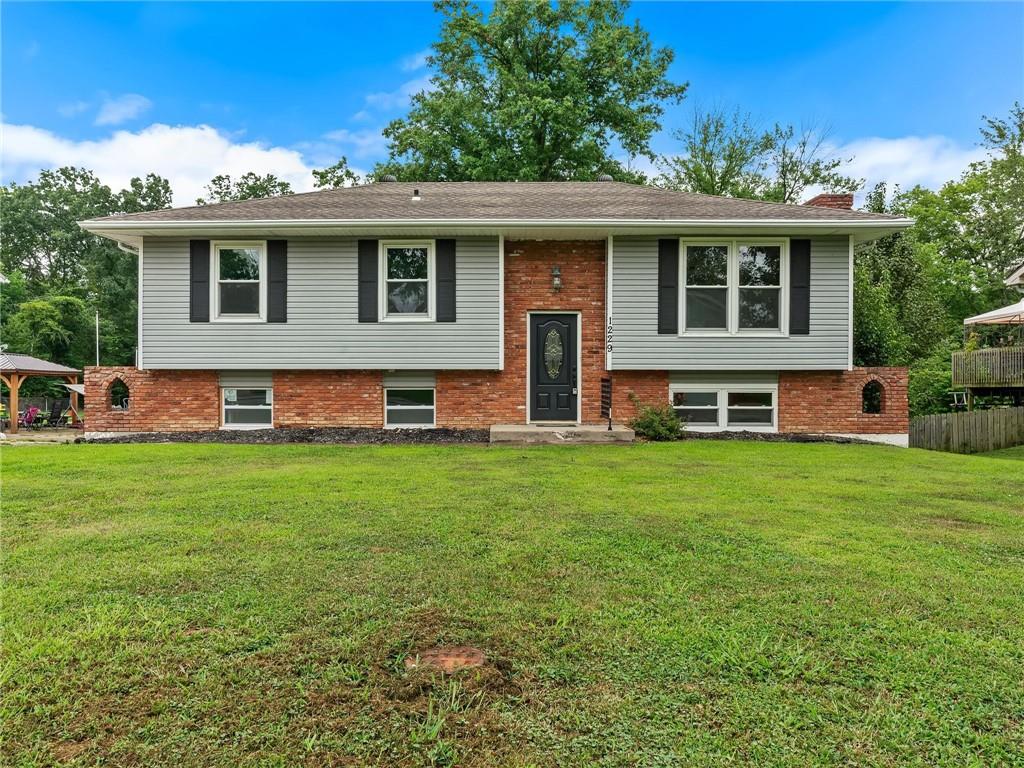 Listing Photo MLS #HMS2633140