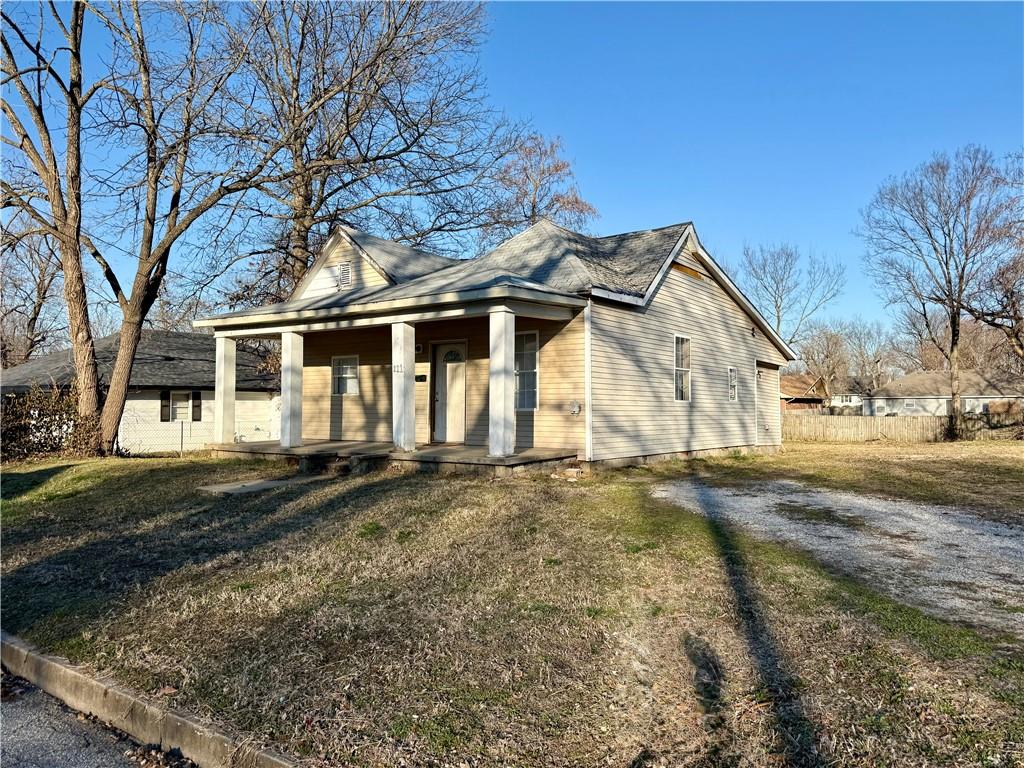 Listing Photo MLS #HMS2633853