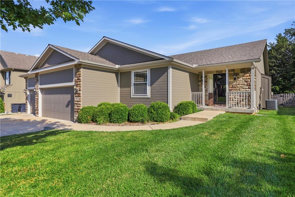 Listing Photo MLS #HMS2634781