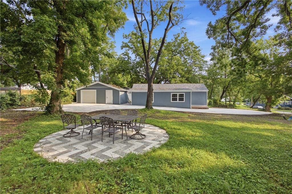 Listing Photo MLS #HMS2635409