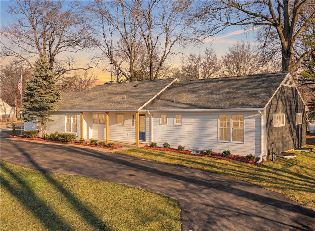 Listing Photo MLS #HMS2635818