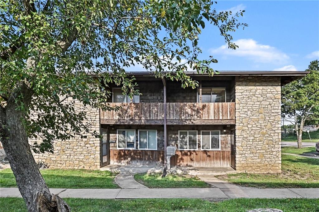 Listing Photo MLS #HMS2636376