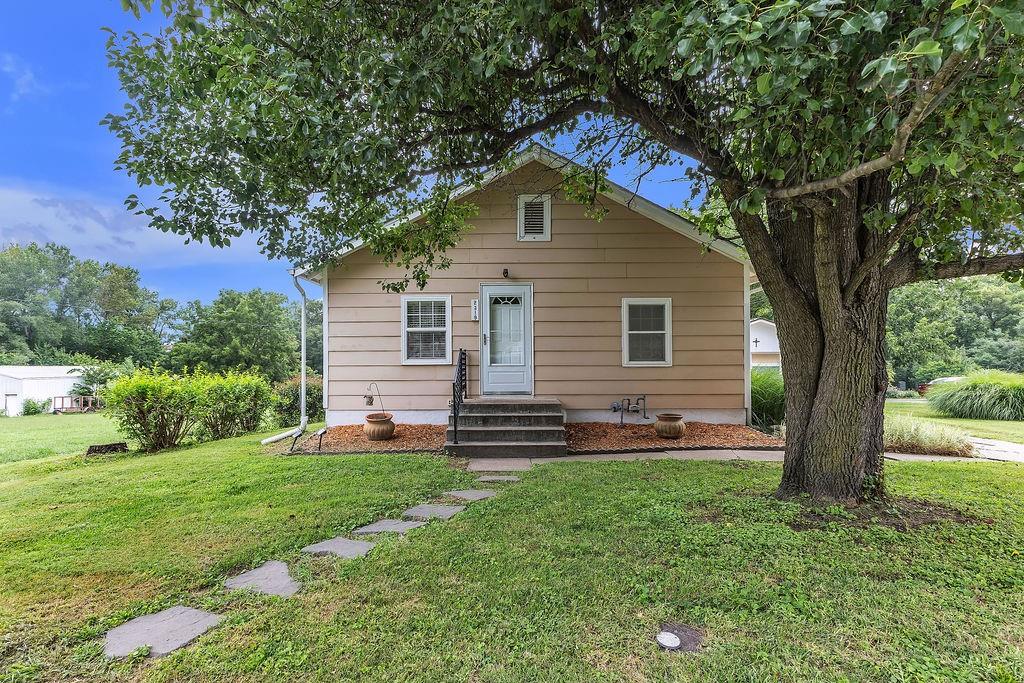 Listing Photo MLS #HMS2636684