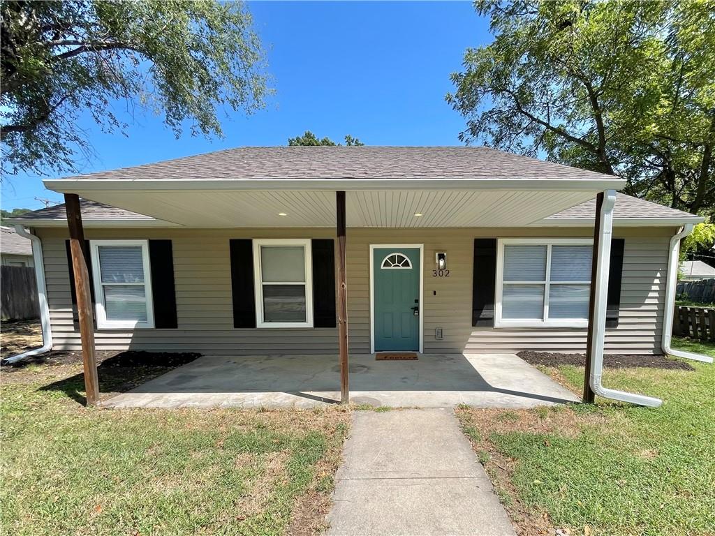 Listing Photo MLS #HMS2637184