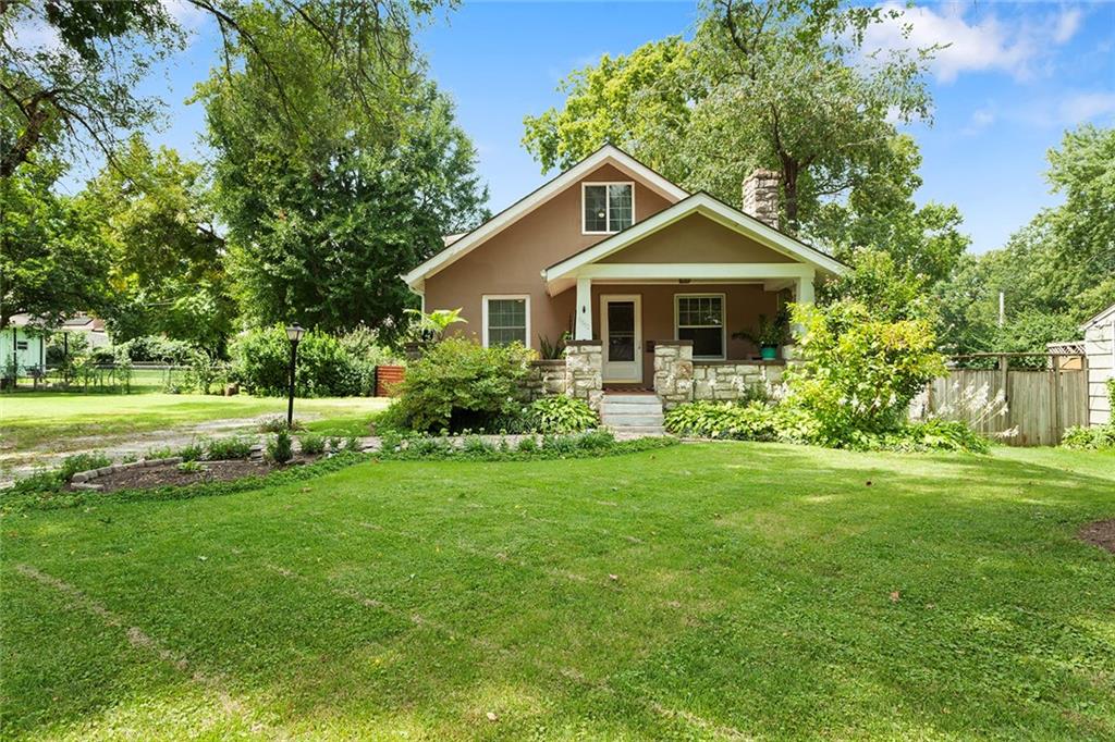 Listing Photo MLS #HMS2637548