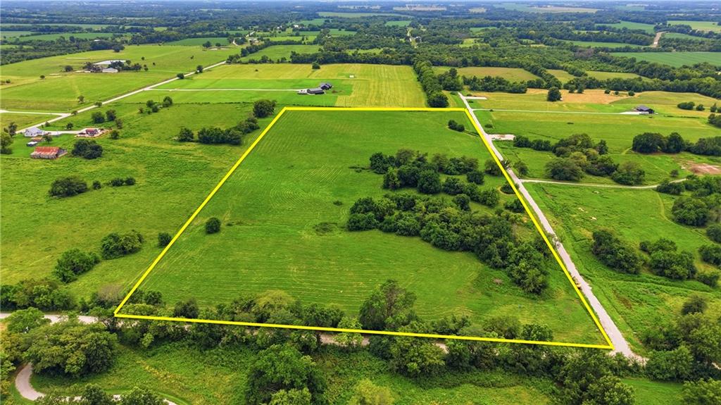Listing Photo MLS #HMS2637857