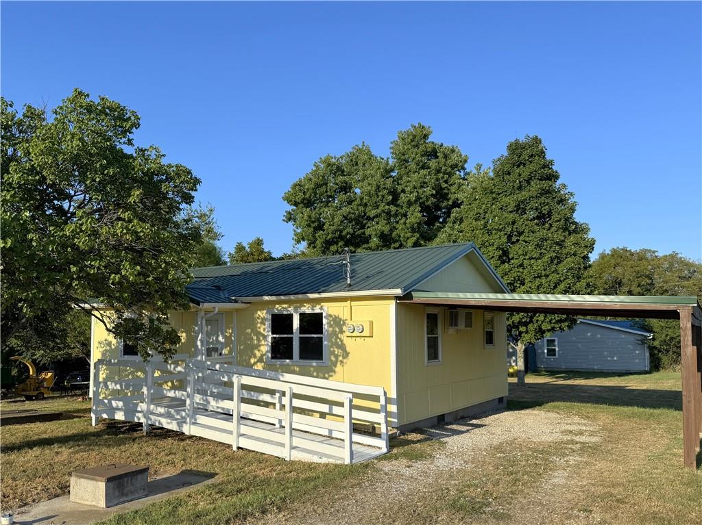 Listing Photo MLS #HMS2637873