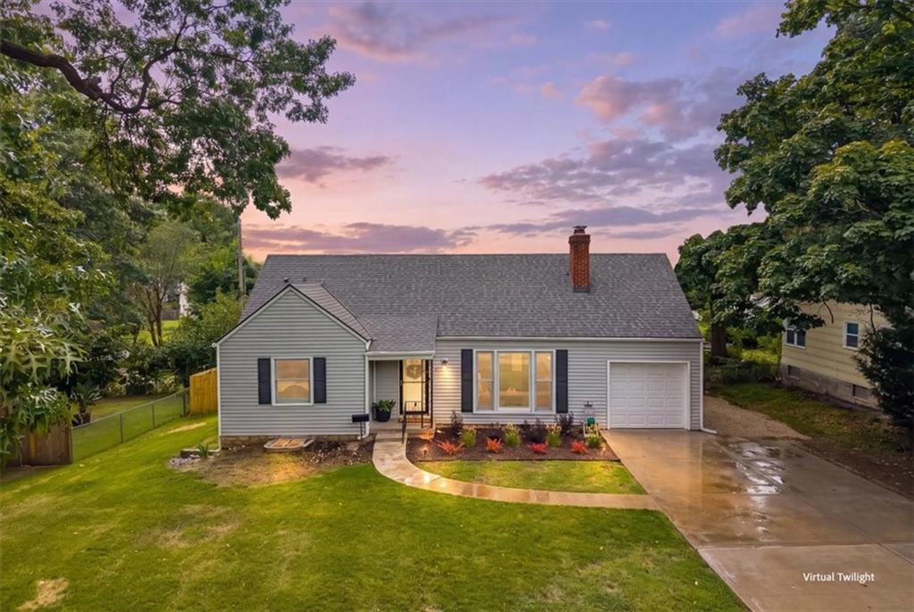 Listing Photo MLS #HMS2637877