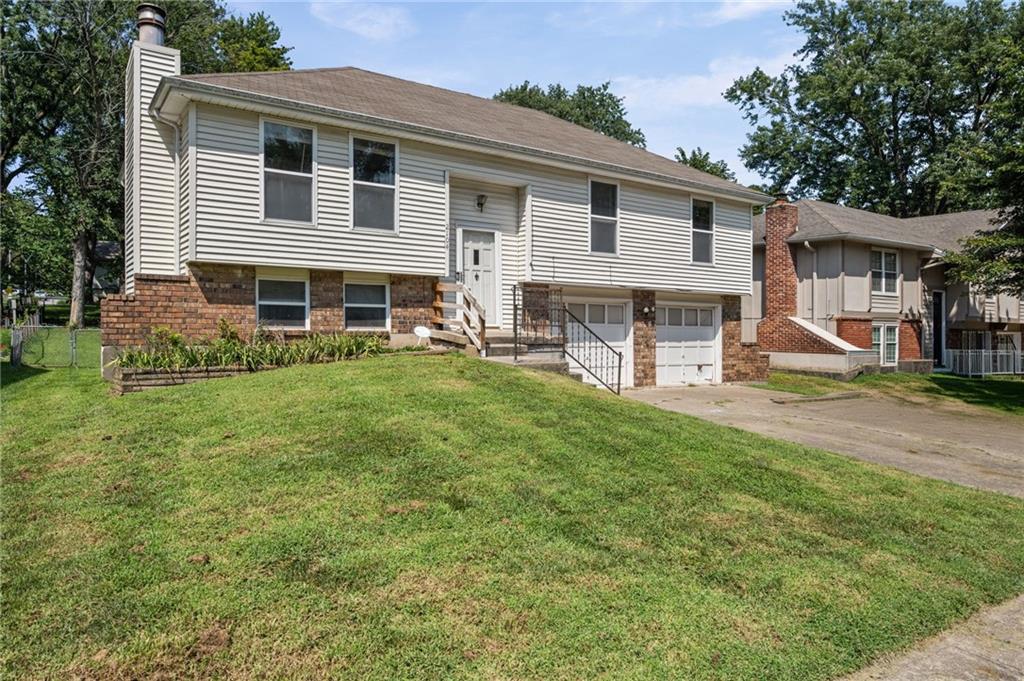 Listing Photo MLS #HMS2637911