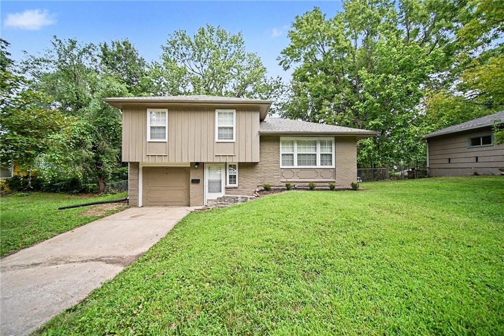 Listing Photo MLS #HMS2637923