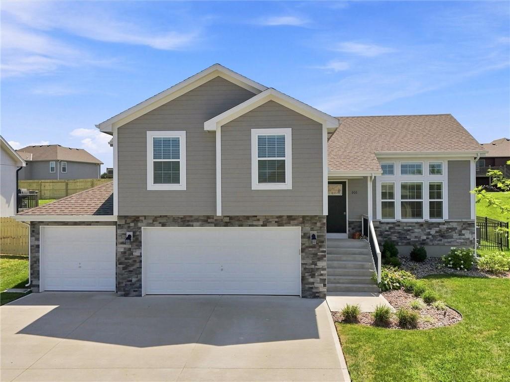 Listing Photo MLS #HMS2638031