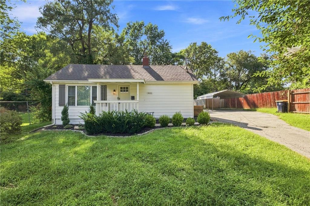 Listing Photo MLS #HMS2638054