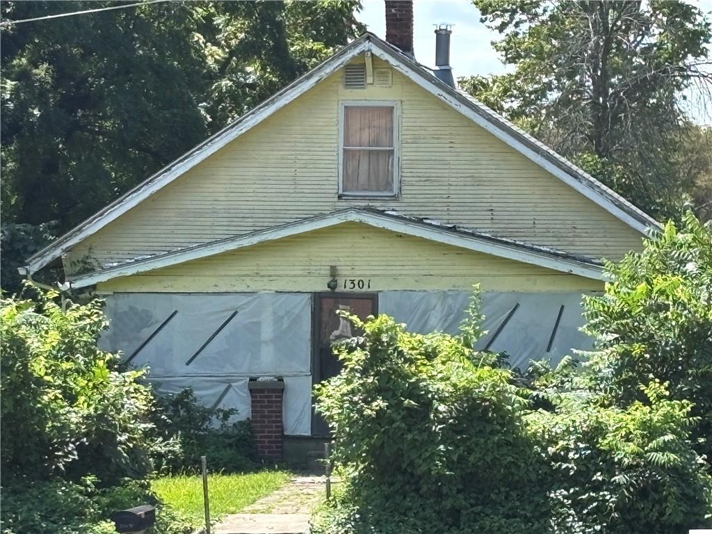Listing Photo MLS #HMS2638972
